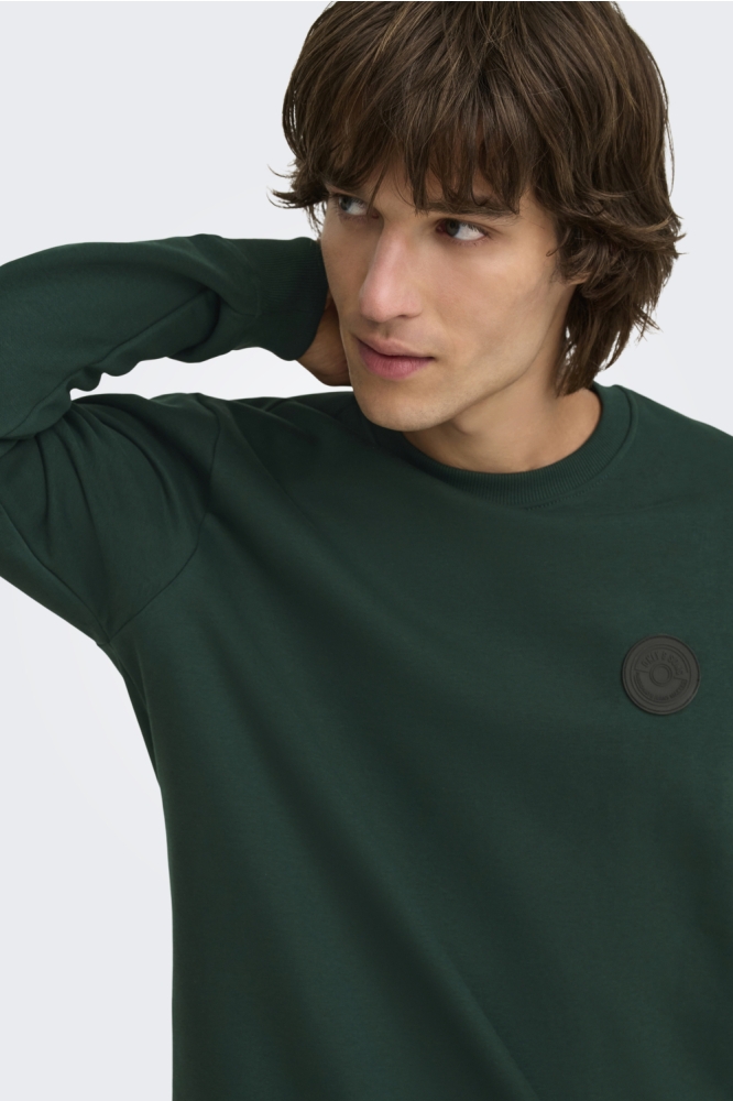 Only & Sons groene heren sweater | Close up