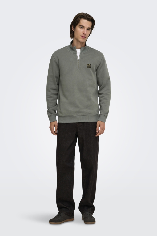 Only & Sons grijze heren sweater | Model