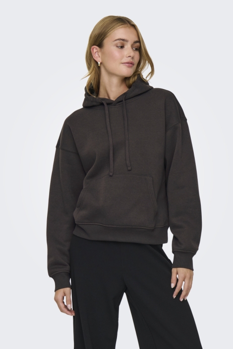 Only bruine dames sweater | Model vooraanzicht