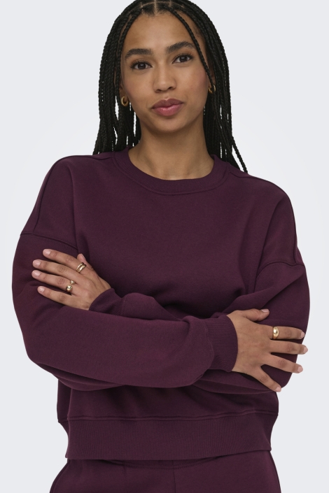 Only bordeaux dames sweater | Model vooraanzicht