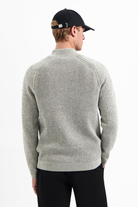 NO-EXCESS grijze heren trui | Model achteraanzicht