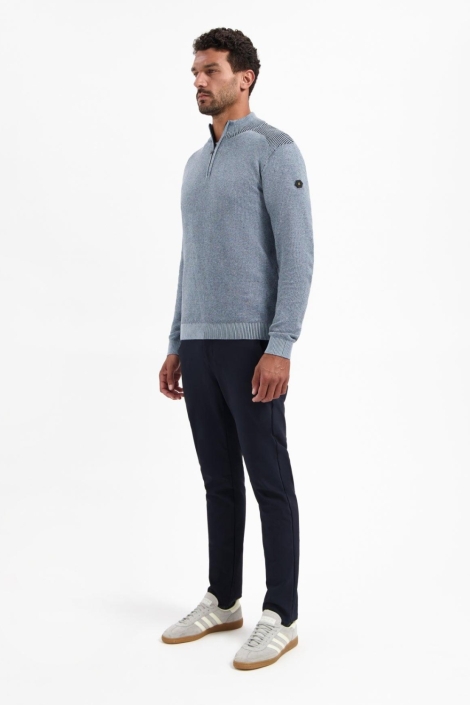 NO-EXCESS blauwe heren trui | Model