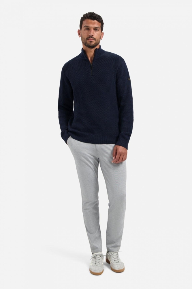 NO-EXCESS blauwe heren trui | Model