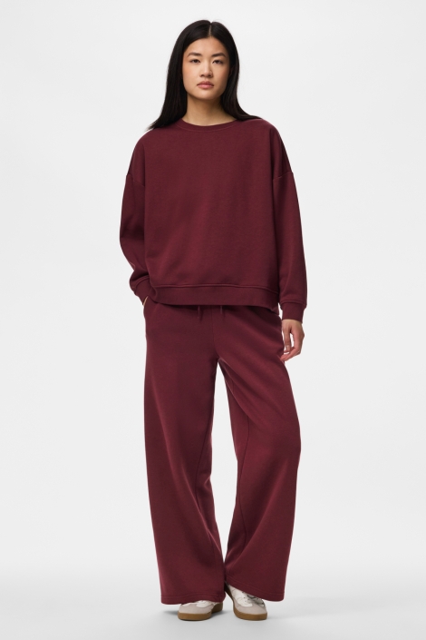 Pieces bordeaux dames sweater | Model