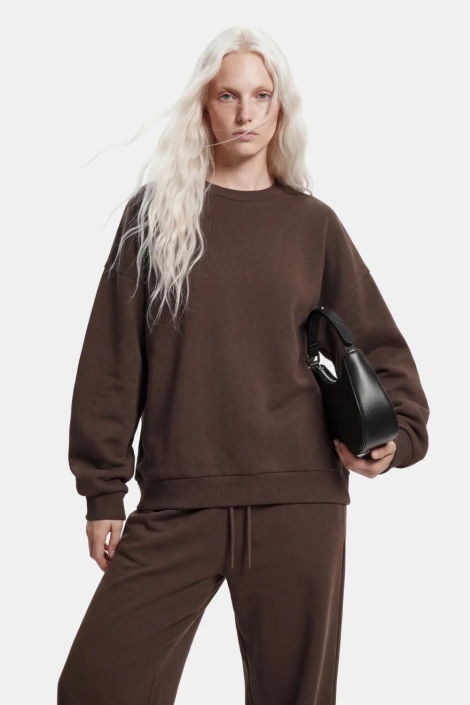 Pieces bruine dames sweater | Model vooraanzicht