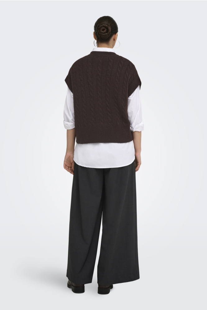 Only bruine dames vest | Model achteraanzicht