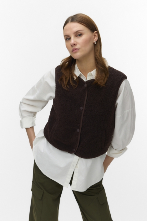 Vero Moda bruine dames gilet | Model vooraanzicht