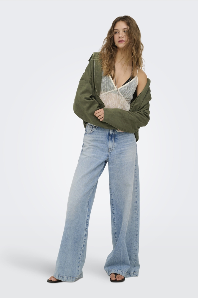 Only groene dames jas | Model