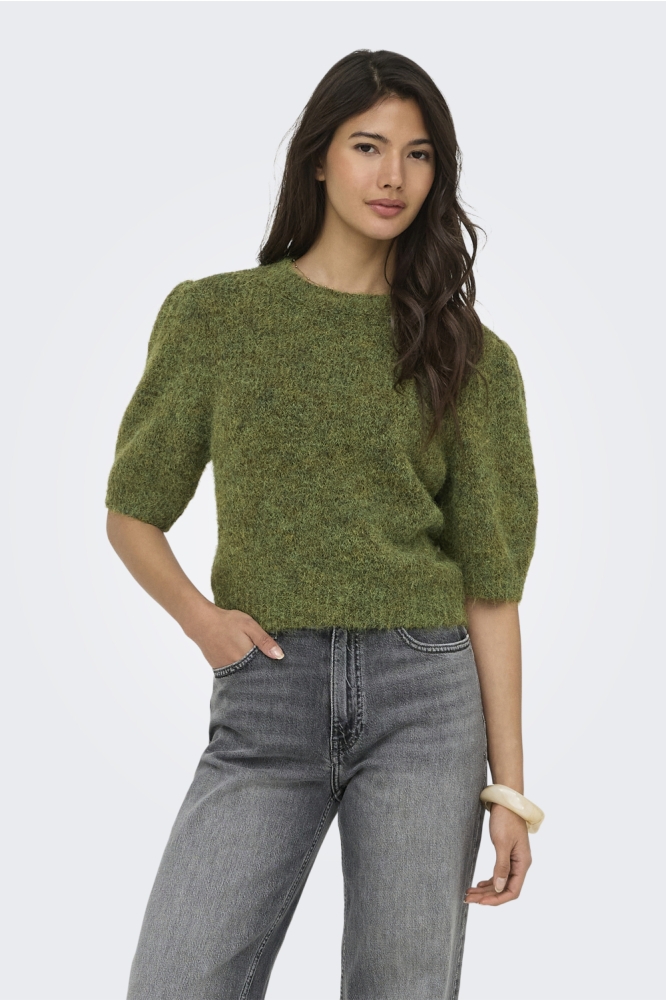 Only groene dames trui | Model vooraanzicht