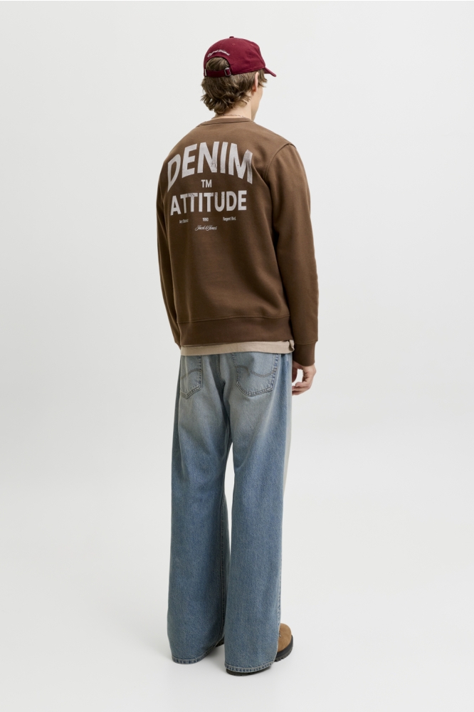 Jack & Jones bruine heren sweater | Model