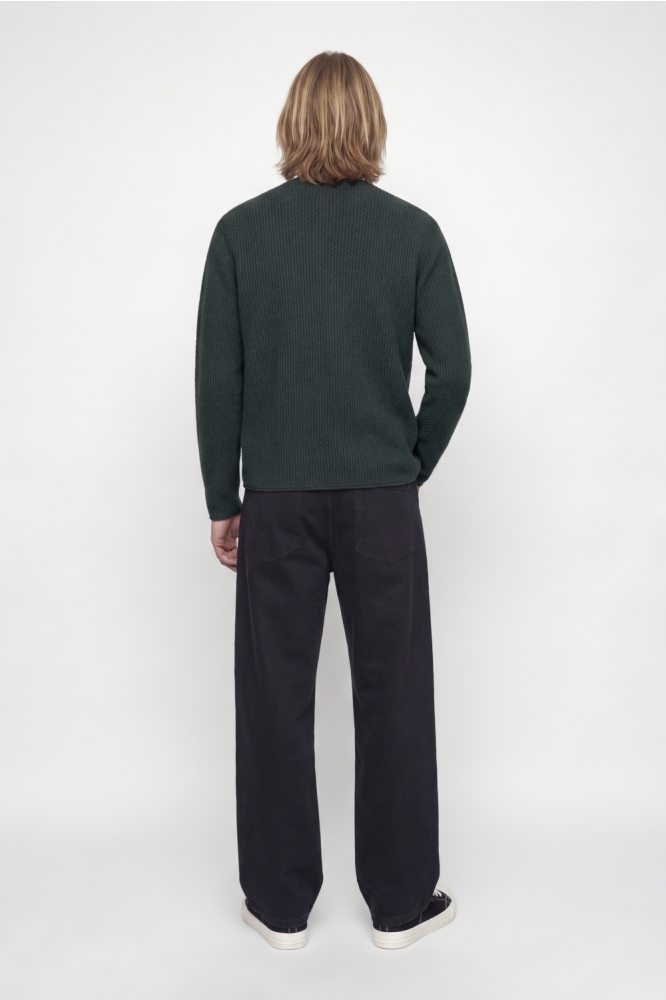Jack & Jones groene heren trui | Model achteraanzicht