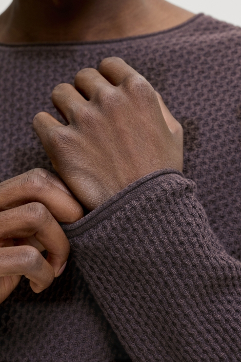 Jack & Jones bruine heren trui | Close up