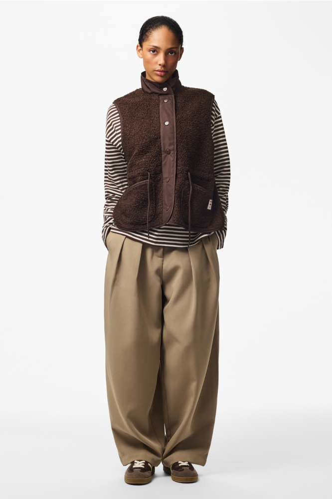 Pieces bruine dames gilet | Model