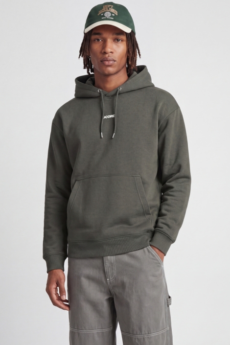 Jack & Jones groene heren sweater | Model vooraanzicht