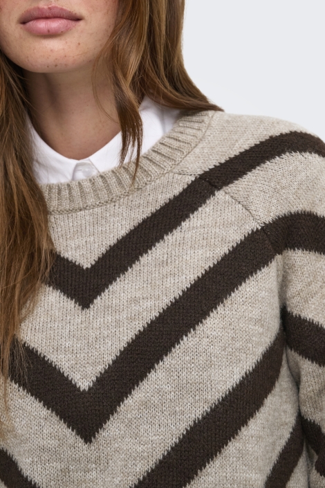 Only beige dames trui | Close up