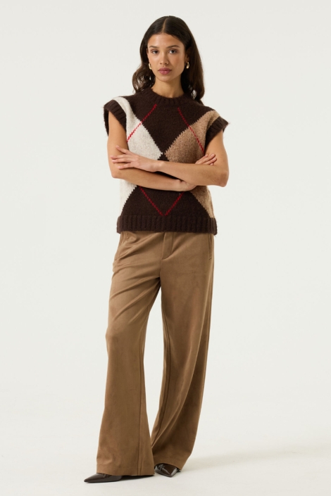 Garcia bruine dames trui | Model