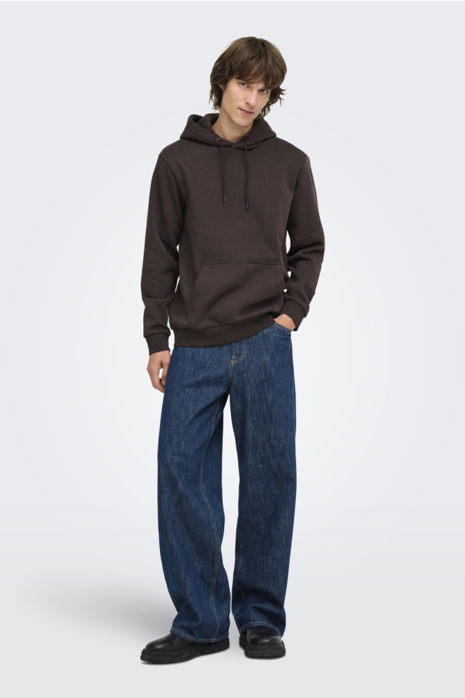 Only & Sons bruine heren sweater | Model