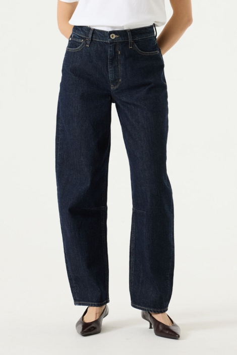 Garcia blauwe dames jeans | Model vooraanzicht