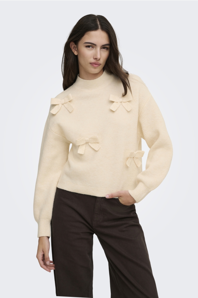 Only ecru dames trui | Model vooraanzicht