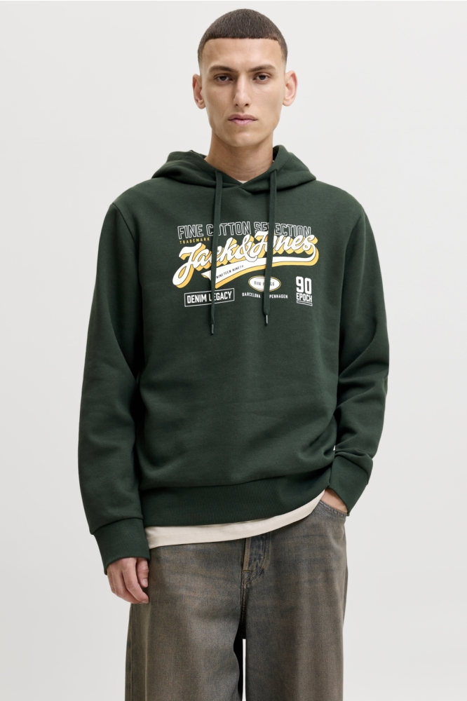 Jack & Jones groene heren sweater | Model vooraanzicht
