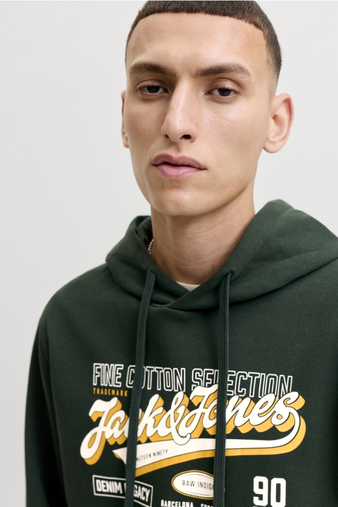 Jack & Jones groene heren sweater | Close up
