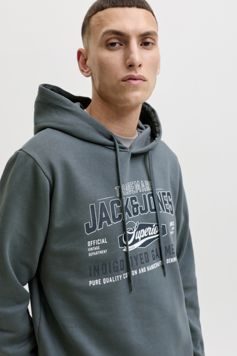 Jack & Jones grijze heren sweater | Model vooraanzicht