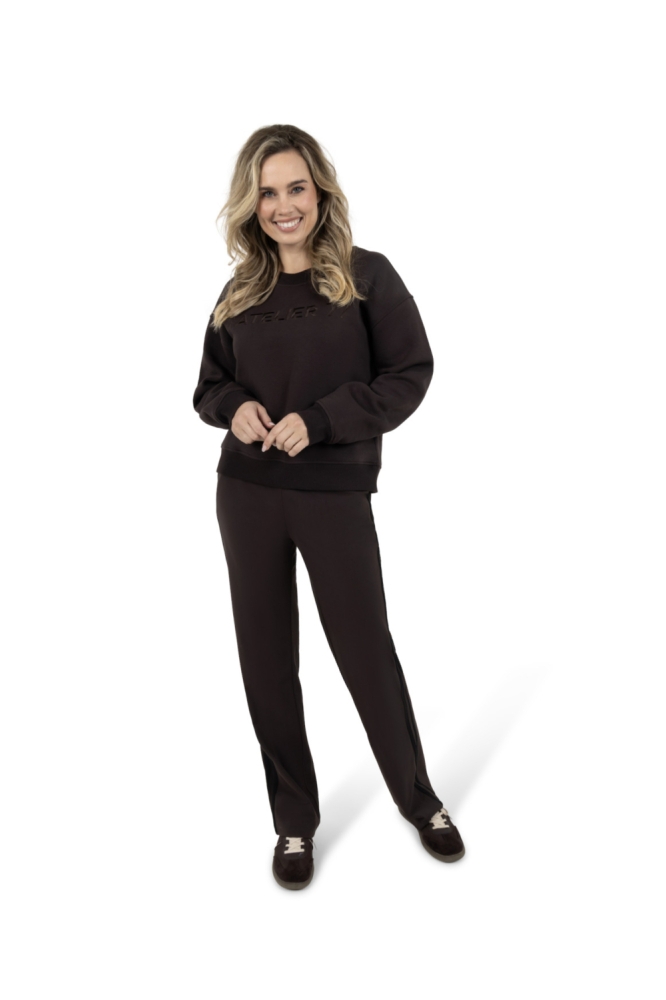 Zoso bruine dames sweater | Model