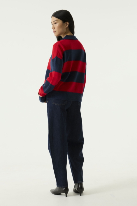 Garcia blauwe dames trui | Model achteraanzicht