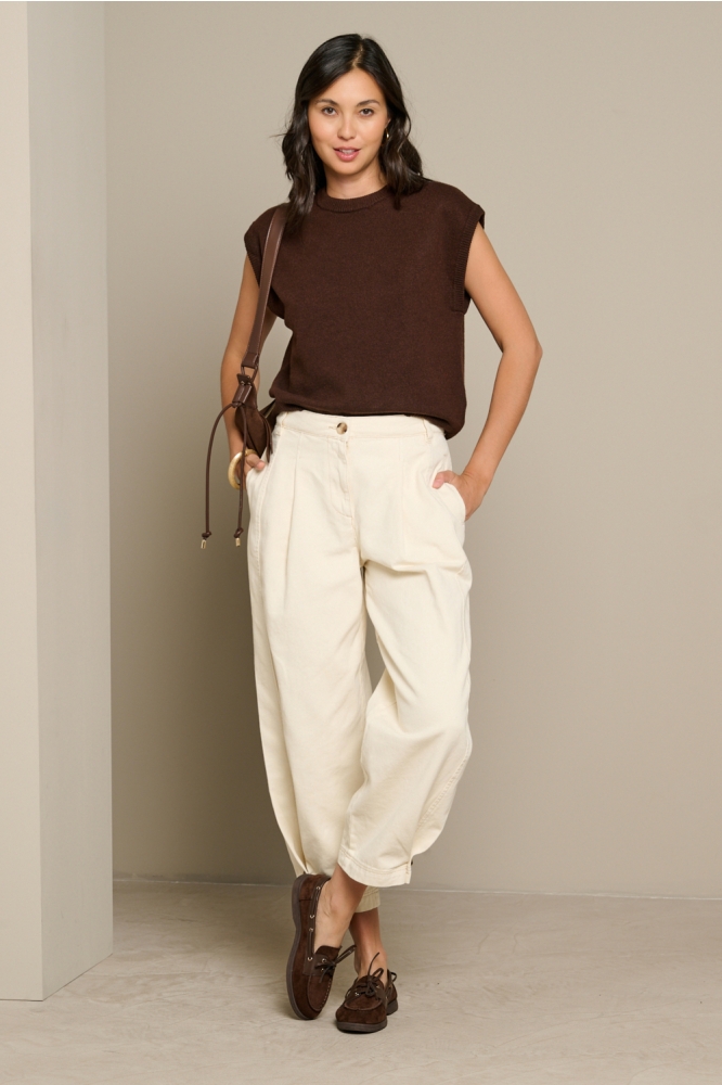 LolaLiza bruine dames trui | Model