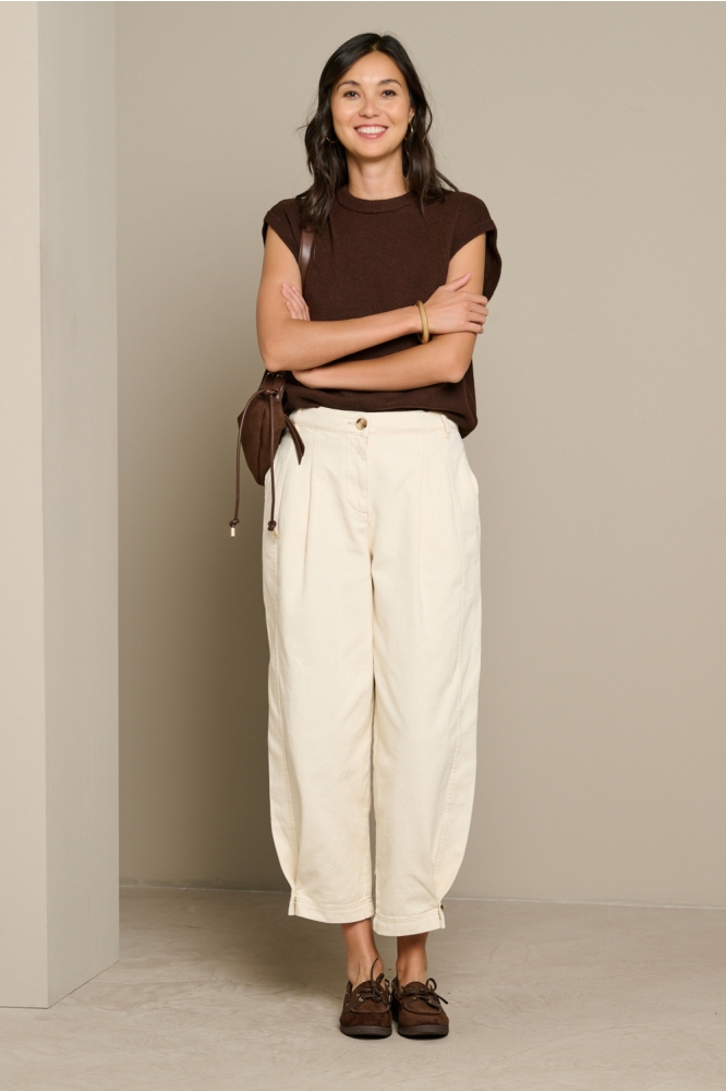 LolaLiza bruine dames trui | Model