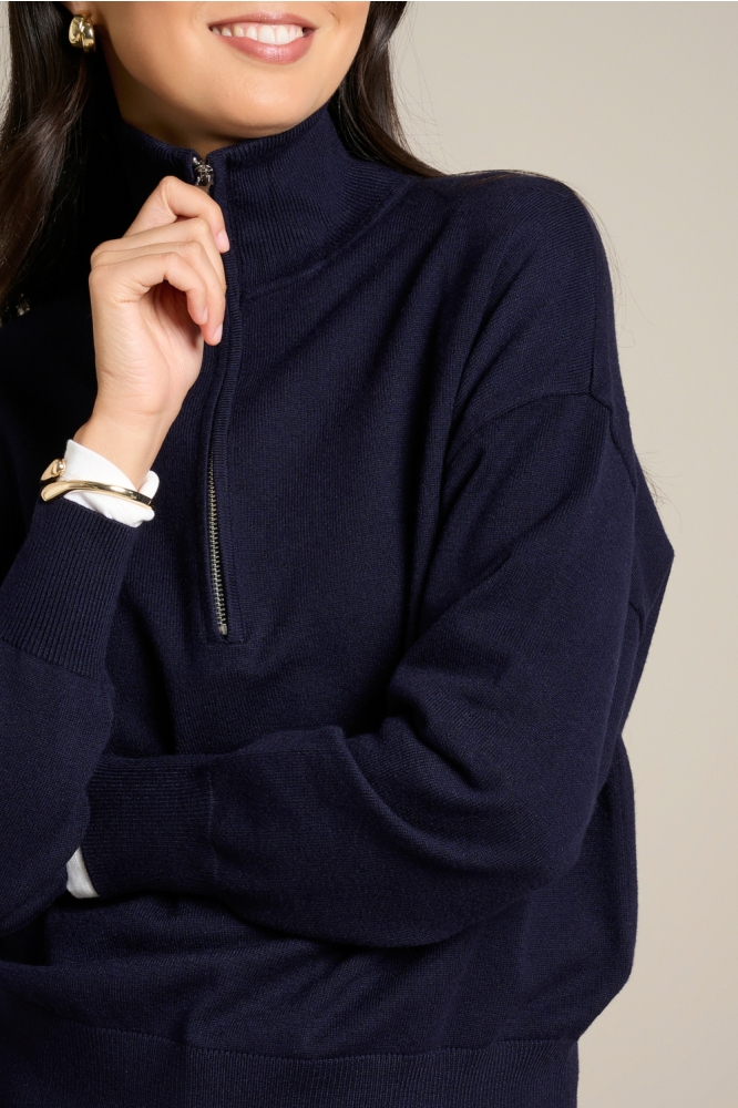 LolaLiza blauwe dames trui | Close up