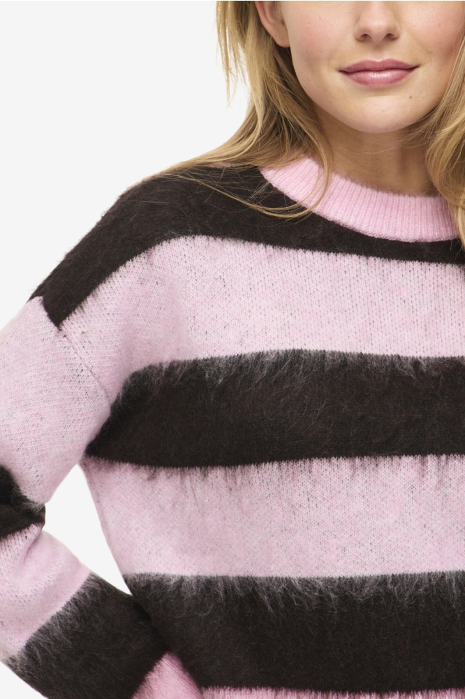 Noisy may roze dames trui | Close up
