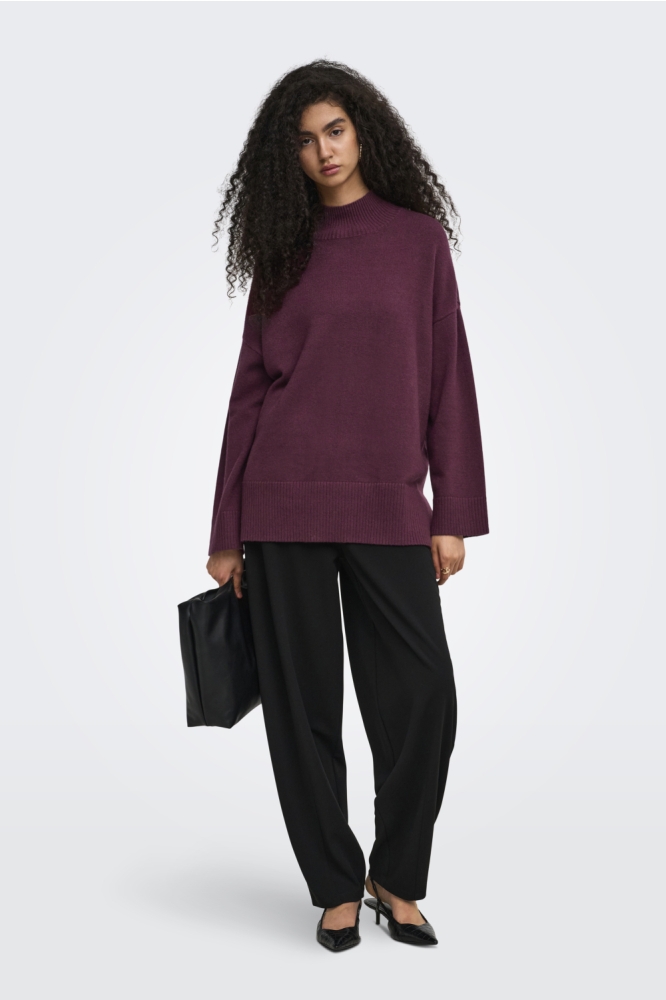 Only bordeaux dames trui | Model