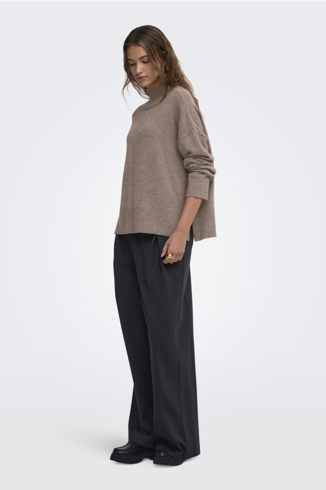 Only bruine dames trui | Model