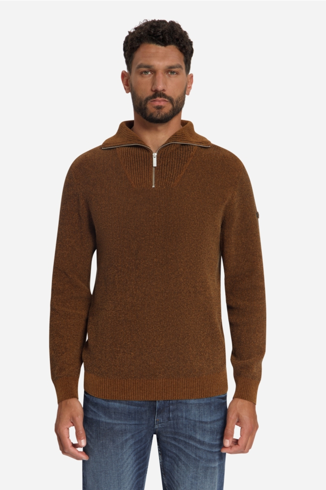 NO-EXCESS camel heren trui | Model vooraanzicht