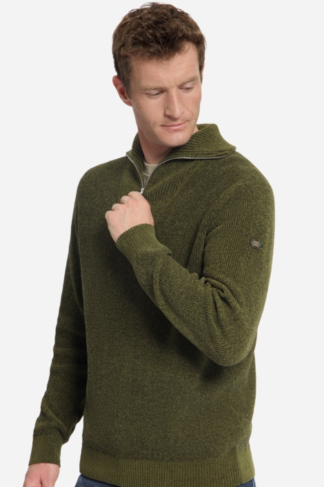 NO-EXCESS groene heren trui | Model zijaanzicht