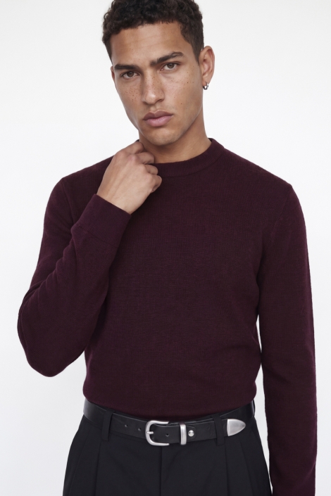 Jack & Jones bruine heren trui | Model vooraanzicht