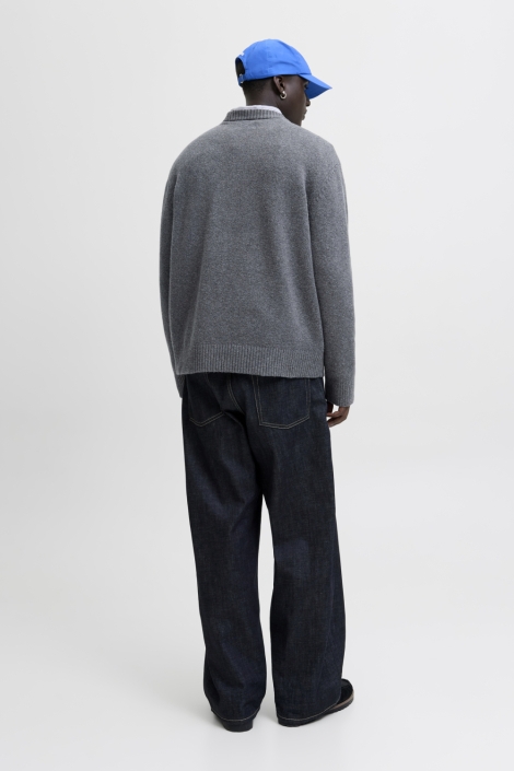 Jack & Jones grijze heren trui | Model achteraanzicht