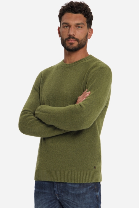 NO-EXCESS groene heren trui | Model zijaanzicht