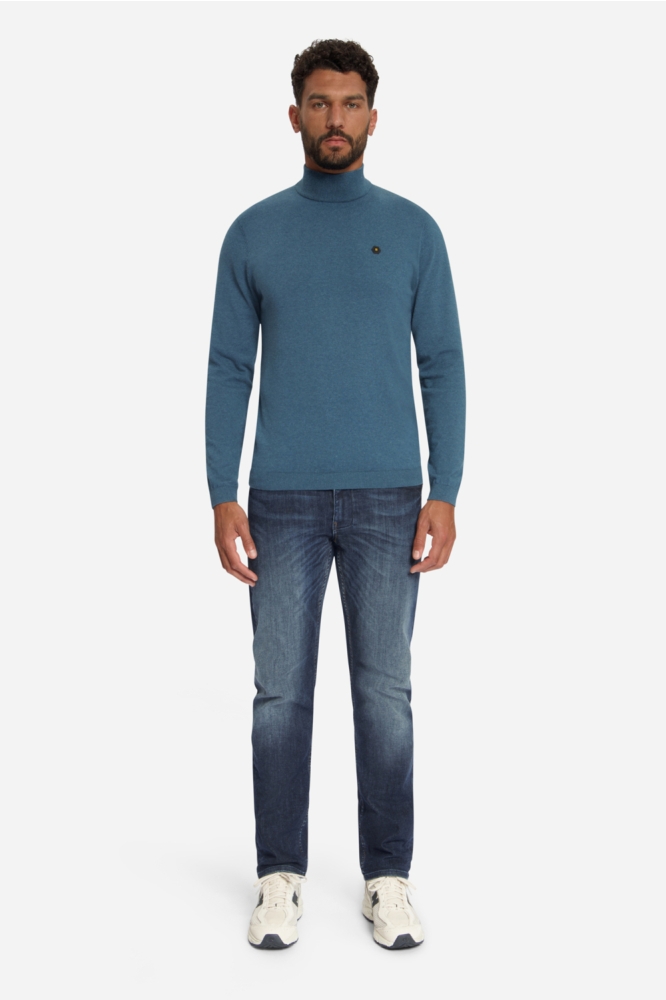 NO-EXCESS blauwe heren trui | Model