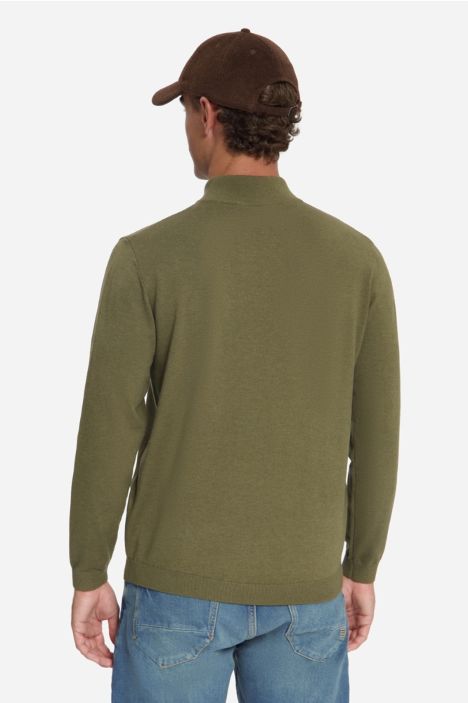 NO-EXCESS groene heren trui | Model achteraanzicht