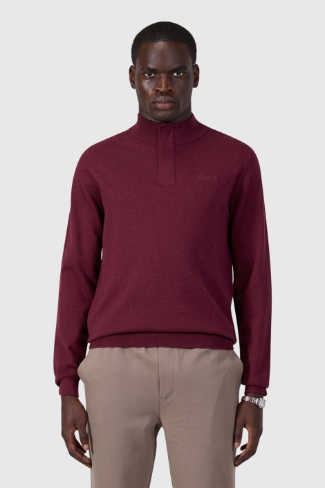 Pure Path bordeaux heren trui | Model vooraanzicht