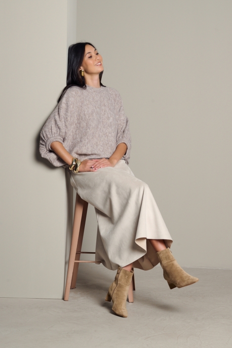 LolaLiza taupe dames trui | Model