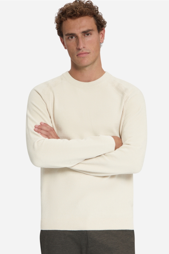 NO-EXCESS beige heren trui | Model vooraanzicht