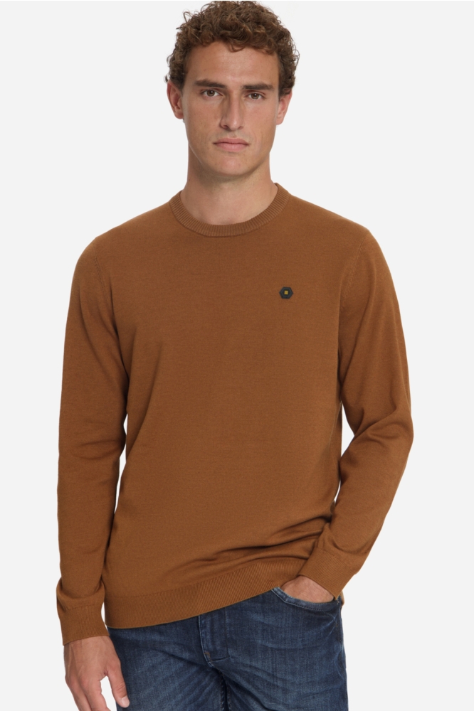NO-EXCESS camel heren trui | Model vooraanzicht