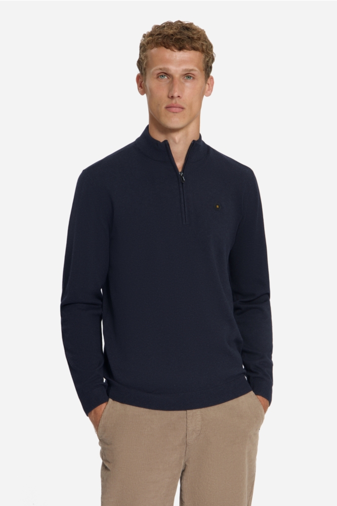 NO-EXCESS blauwe heren trui | Model vooraanzicht