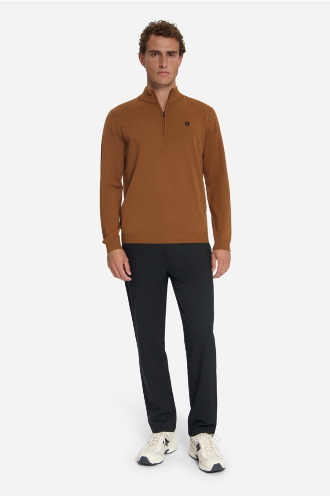 NO-EXCESS camel heren trui | Model