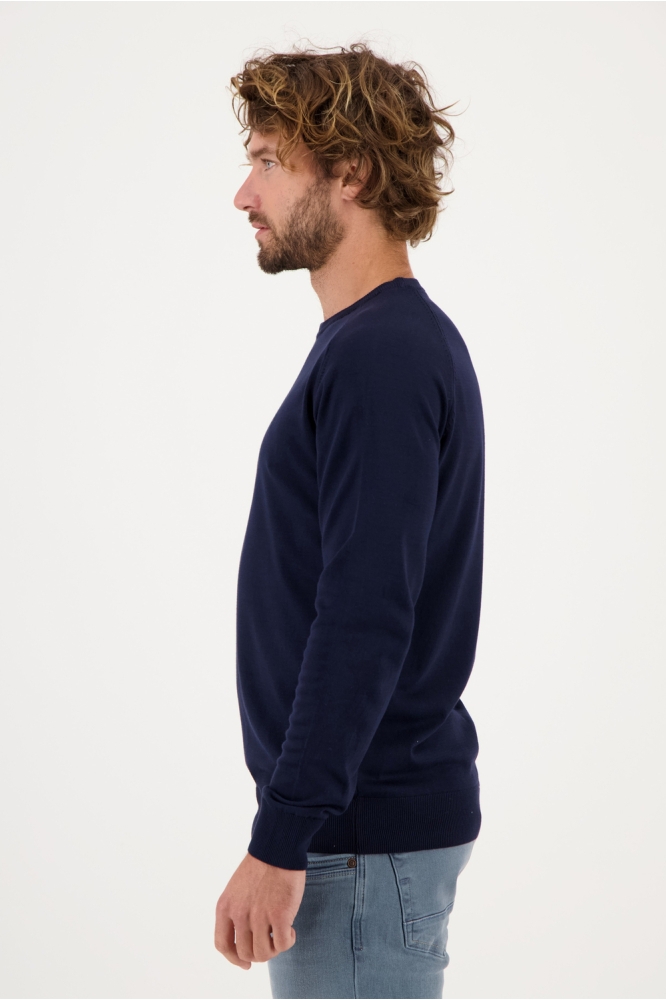 Gabbiano blauwe heren trui | Model zijaanzicht