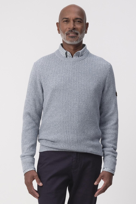 Campbell blauwe heren trui | Model vooraanzicht