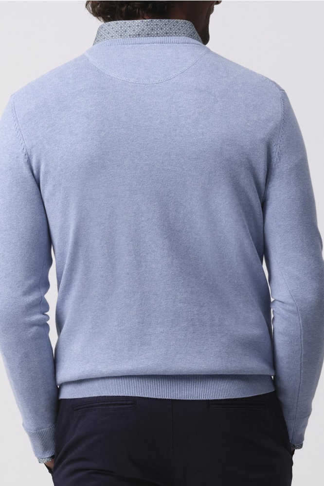 Campbell blauwe heren trui | Model achteraanzicht